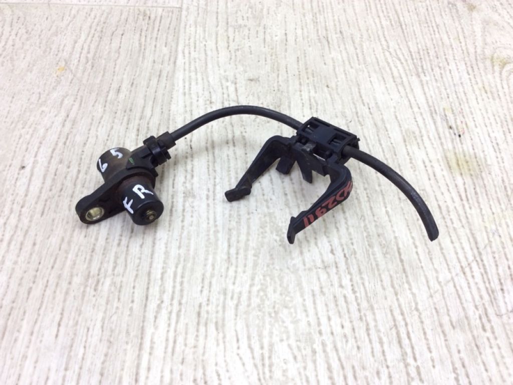 89542-07030 | Датчик ABS передн. прав. TOYOTA CAMRY 40 06-11