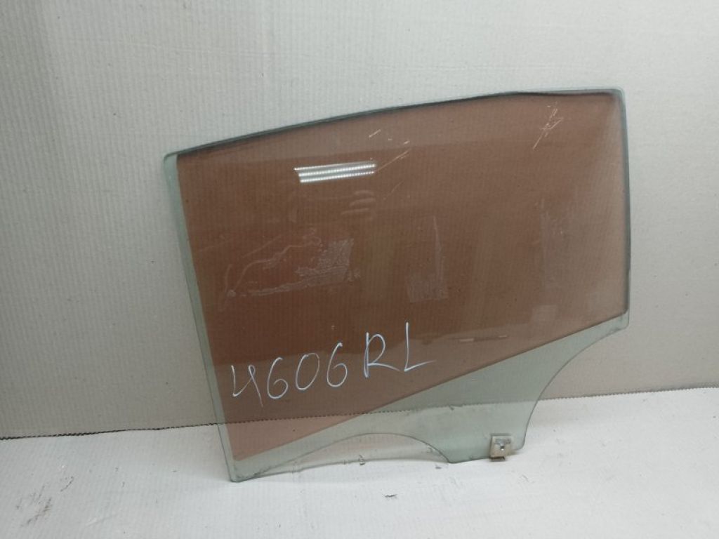 BBM5-73-511A | Скло дверей задн. лів. MAZDA 3 BL 09-13