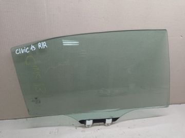 Скло дверей задн. прав. HONDA CIVIC 11-15