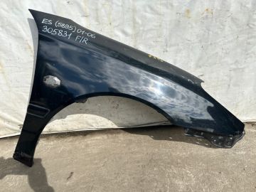 Крило переднє прав. LEXUS ES300 ES330 01-06