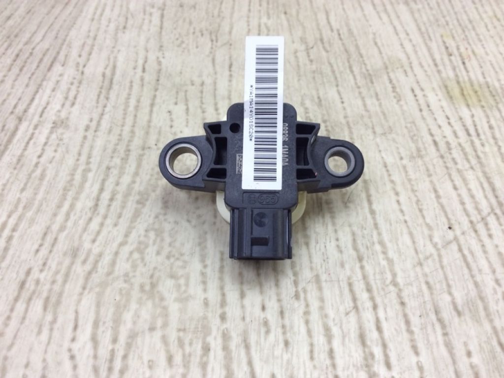 988361MA0A | Датчик удару NISSAN PATHFINDER R52 12-21