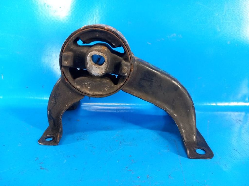 68092910AA | Подушка двигателя нижняя CHRYSLER 200 10-14