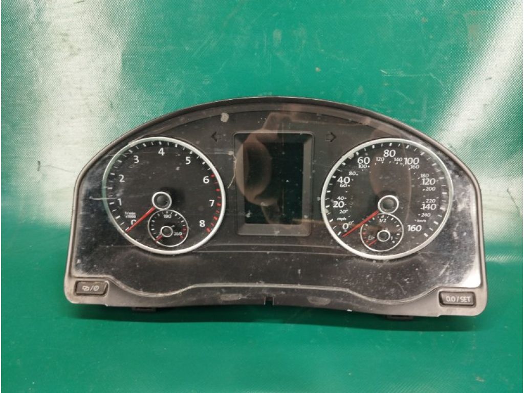 5N0 920 973 L | Панель приладів VOLKSWAGEN TIGUAN 08-17