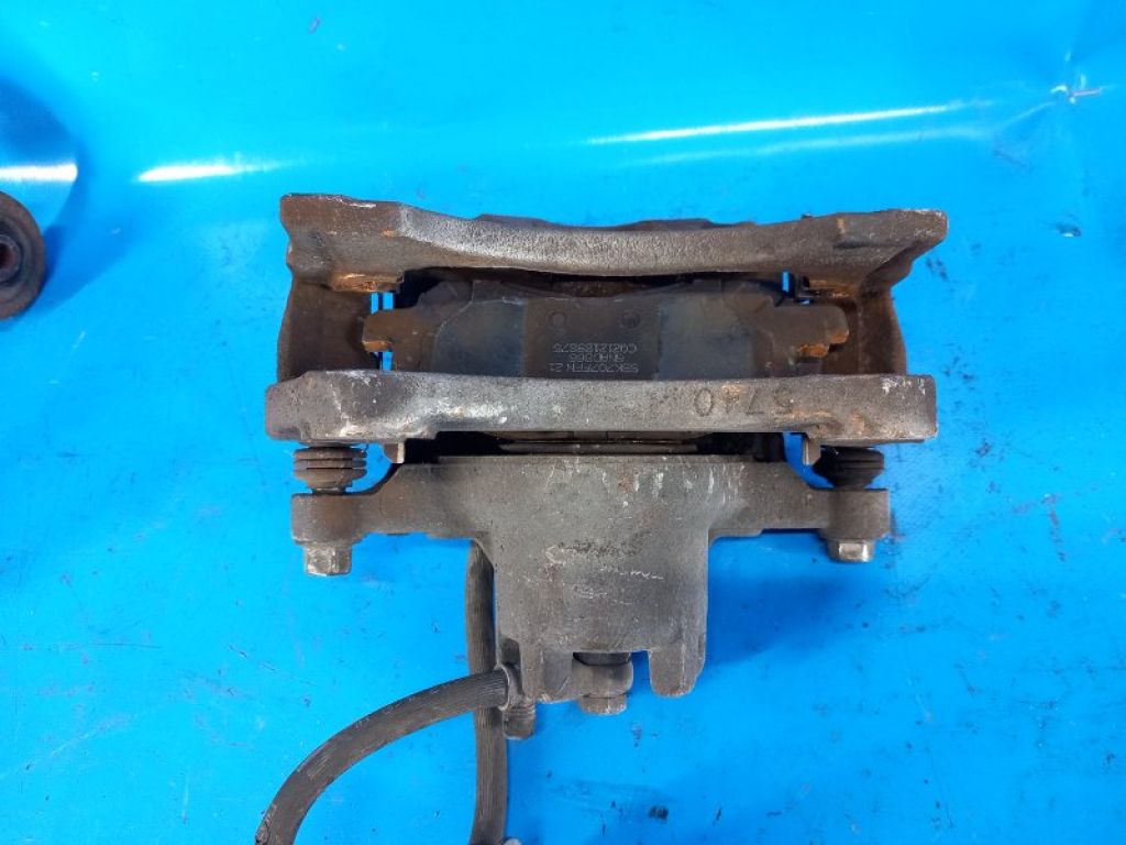 5191238AA | Суппорт тормозной передн. прав. CHRYSLER 200 10-14 - Фото 4