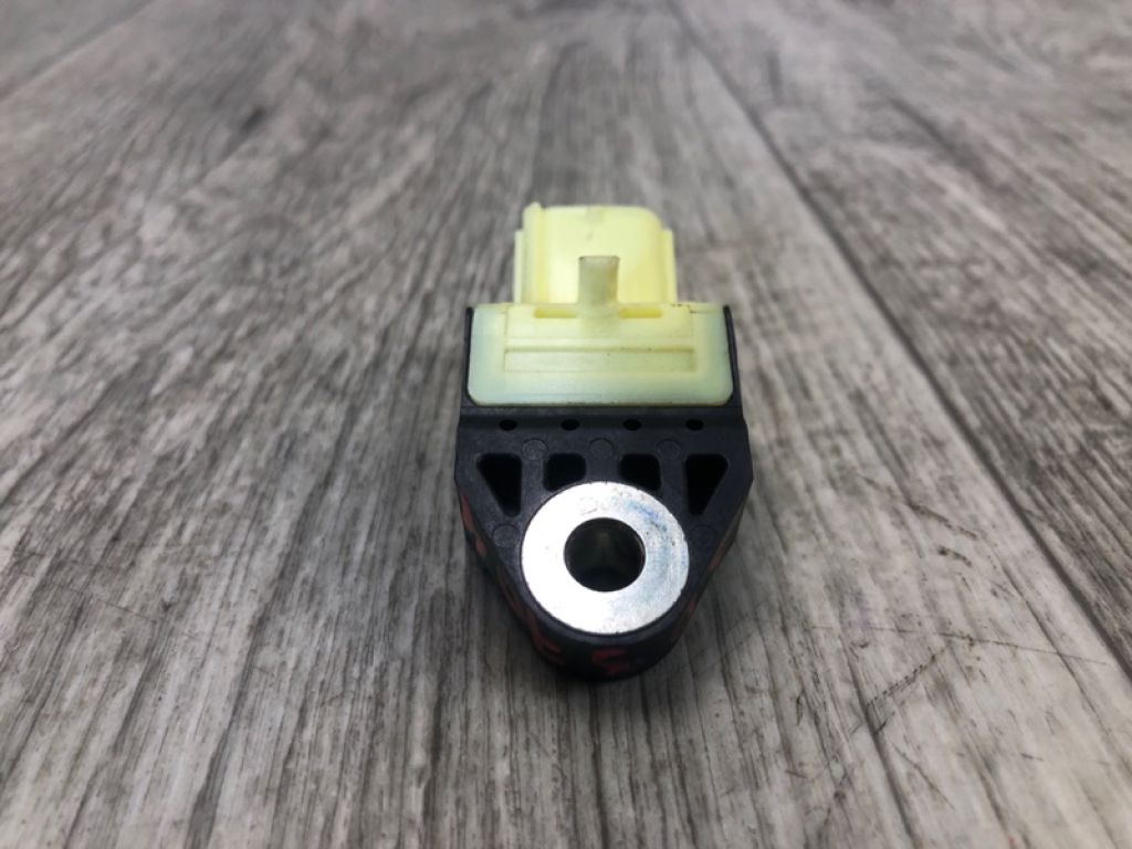 89831-75010 | Датчик удару лів. TOYOTA PRIUS - 30 09-17 - Фото 4