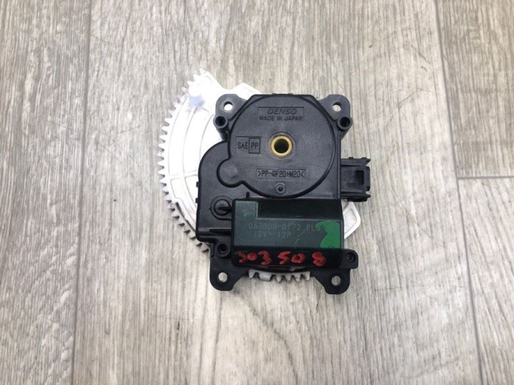 8710642100 | Моторчик заслонки печки TOYOTA PRIUS - 30 09-17