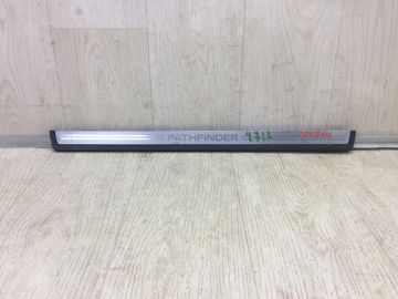 Накладка порога внутрення лев. NISSAN PATHFINDER R52 12-21