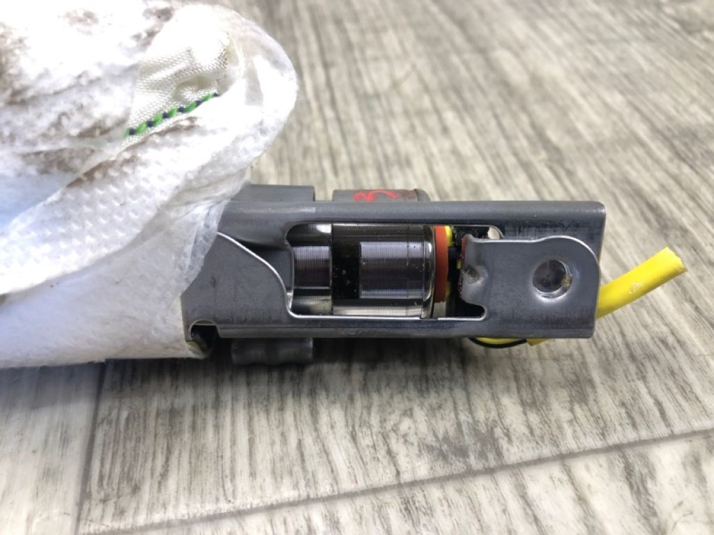 7392047040 | Подушка безпеки в сидінні лів. TOYOTA PRIUS - 30 09-17 - Фото 4