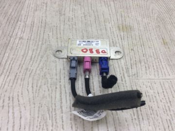 Підсилювач антени CADILLAC ATS 12-19 Підсилювач антени CADILLAC ATS 12-19