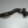 7L0 122 051 D | Патрубок системи охолодження VOLKSWAGEN TOUAREG 02-10 - Прев'ю 2