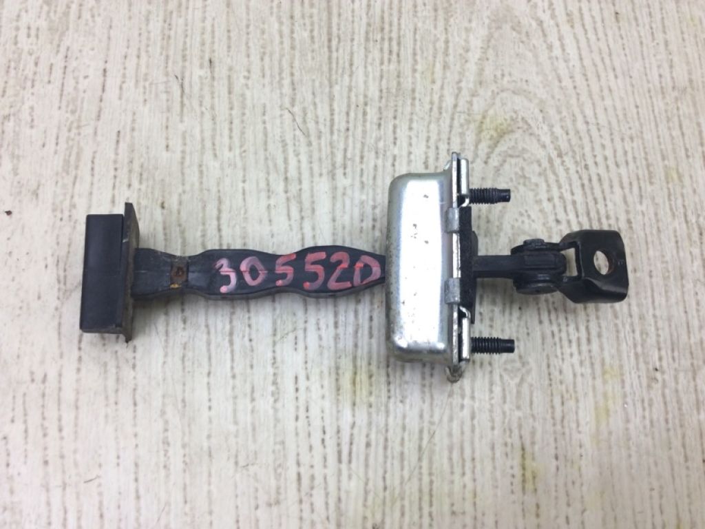 23236405 | Обмежувач дверей задн. CADILLAC ATS 12-19