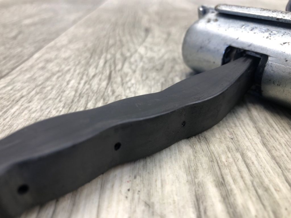 DP5Z-5427204-A | Ограничитель двери задн. прав. LINCOLN MKZ 13-20 - Фото 5