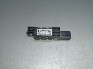 Датчик удара VOLKSWAGEN TOUAREG 02-10