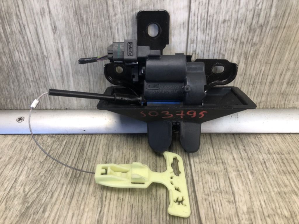 FR3Z-5443200-A | Замок кришки багажника LINCOLN MKZ 13-20