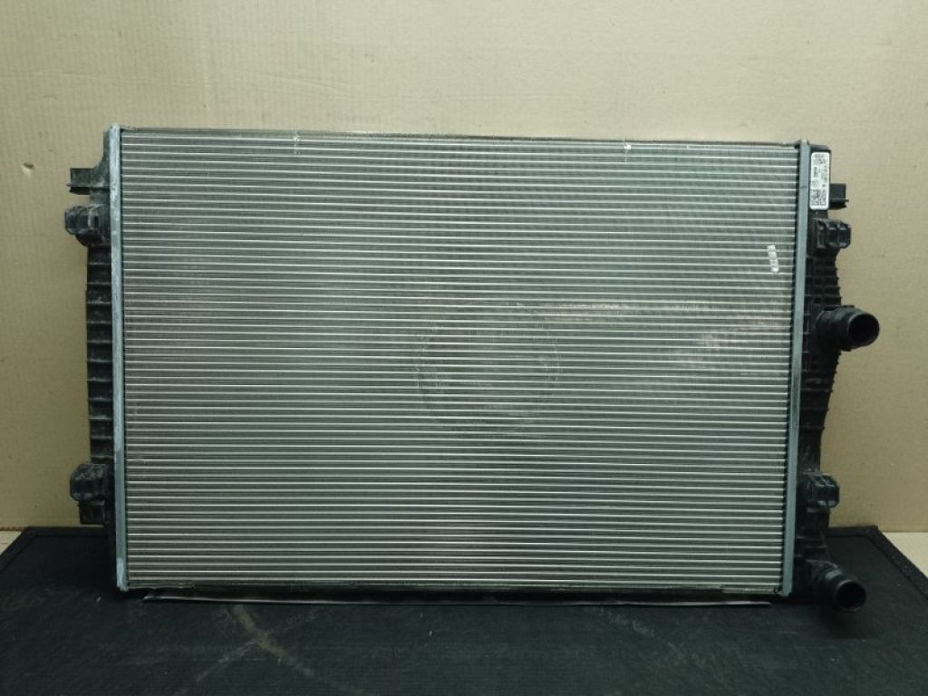 5QM 121 251 GR | Радиатор основной VOLKSWAGEN JETTA USA 18-
