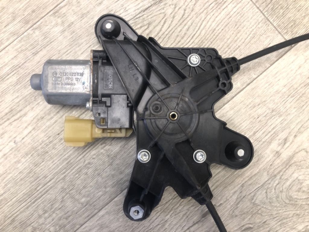 HS7Z-5427009-A | Склопідйомник задн. лів. LINCOLN MKZ 13-20 - Фото 3