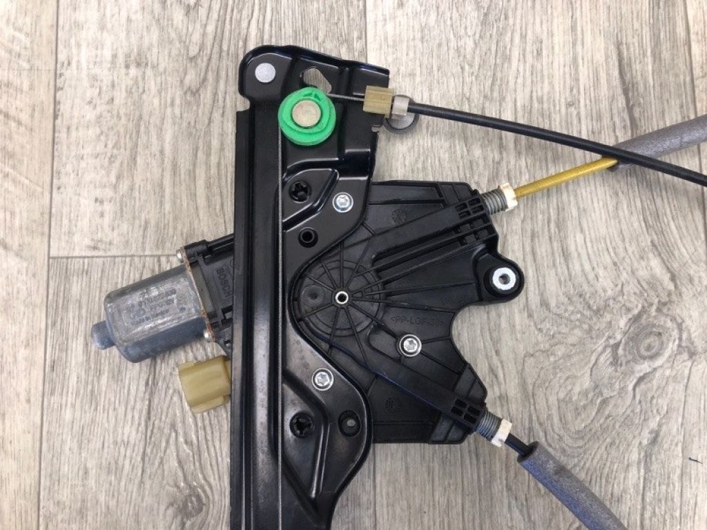 HS7Z-5423209-A | Склопідйомник передн. лів. LINCOLN MKZ 13-20 - Фото 3