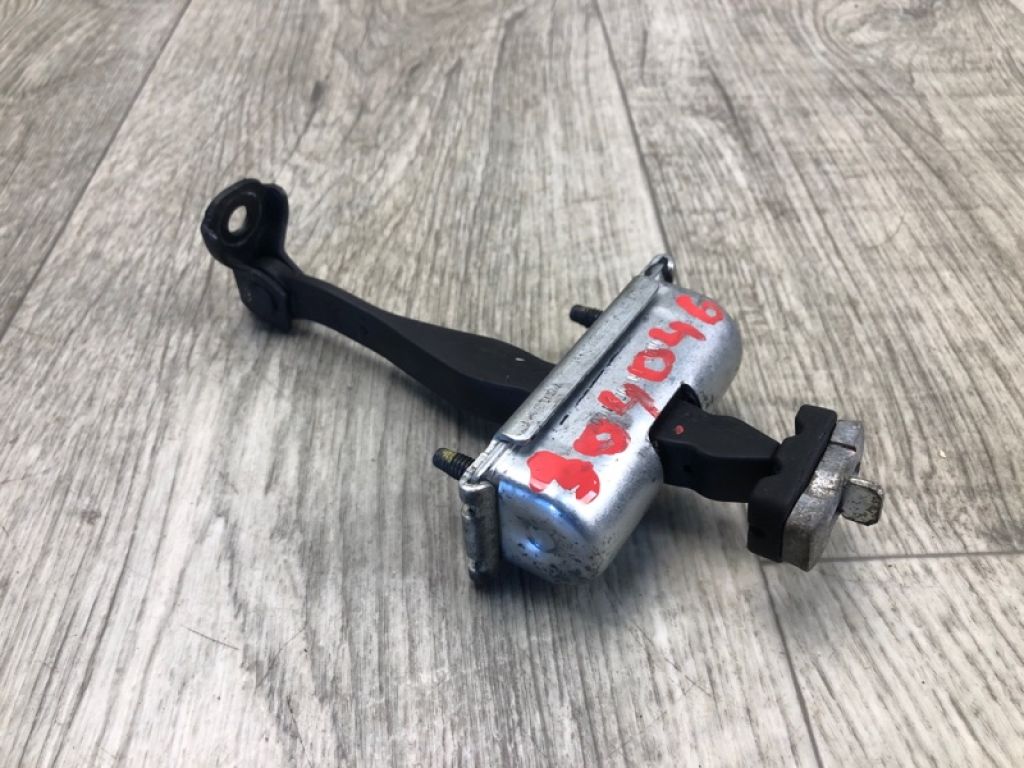 DP5Z-5423552-B | Ограничитель двери передн. прав. LINCOLN MKZ 13-20 - Фото 2