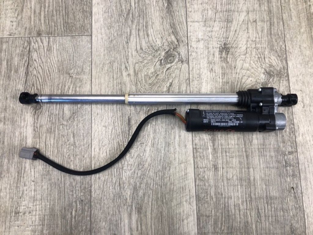 DP5Z-54432A38-A | Привід відкривання кришки багажника LINCOLN MKZ 13-20