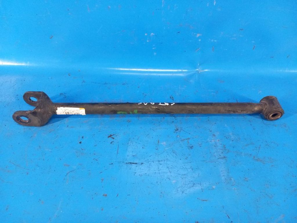 4871006110 | Важіль задньої підвіски поперечний TOYOTA CAMRY 40 06-11