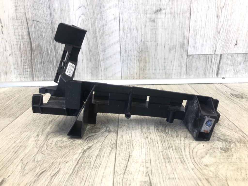 DP5Z-5421979-A | Направляюча скла дверей передн. лів. LINCOLN MKZ 13-20 - Фото 5