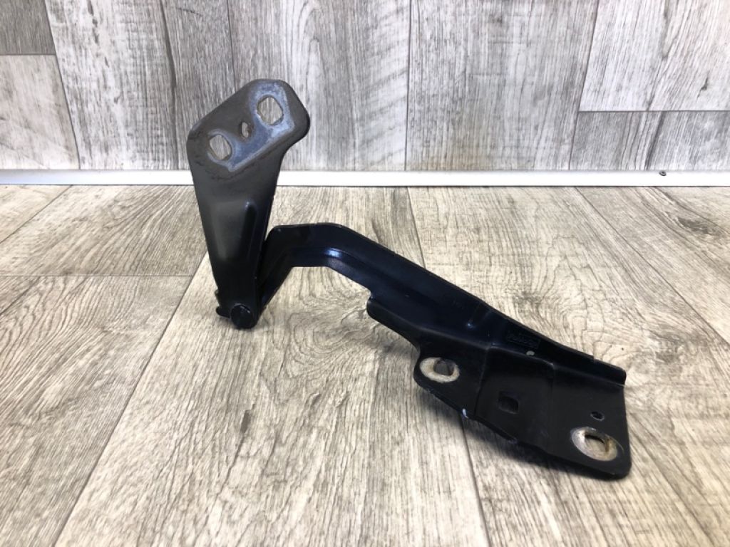 DP5Z-16796-A | Петля капоту прав. LINCOLN MKZ 13-20