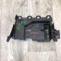 HG9Z-14A301-A | Кронштейн блока предохранителей LINCOLN MKZ 13-20 - Превью 3