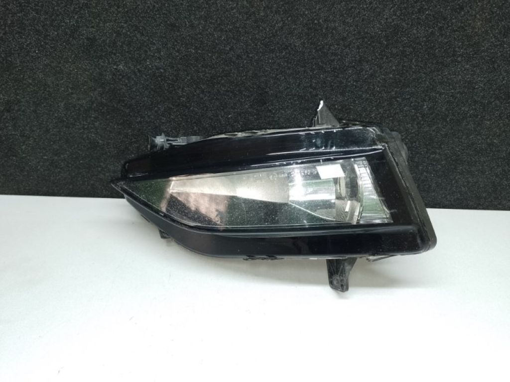 5GM 941 661 A | Противотуманная фара лев. VOLKSWAGEN JETTA USA 18-