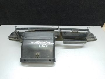 Воздухозаборник VOLVO XC70 00–07