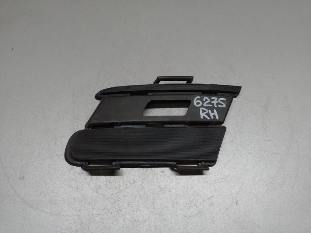 52127-09010 | Накладка бампера передн. прав. TOYOTA MATRIX 02-08
