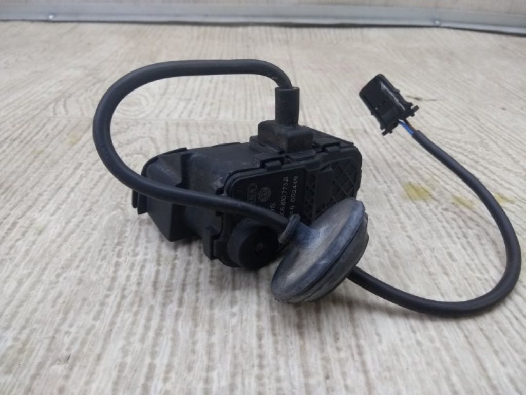 5C6810773B | Привод открывания лючка бензобака VOLKSWAGEN JETTA USA 10-17 - Фото 3