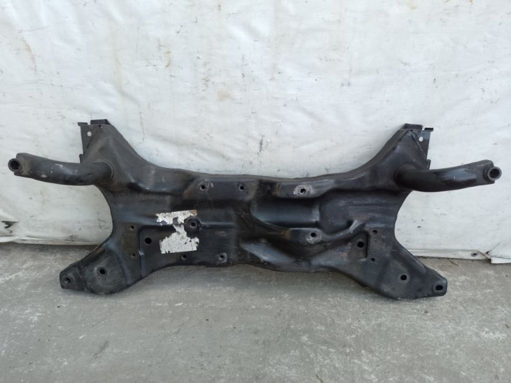 4000A022 | Балка передней подвески MITSUBISHI OUTLANDER XL 05-13