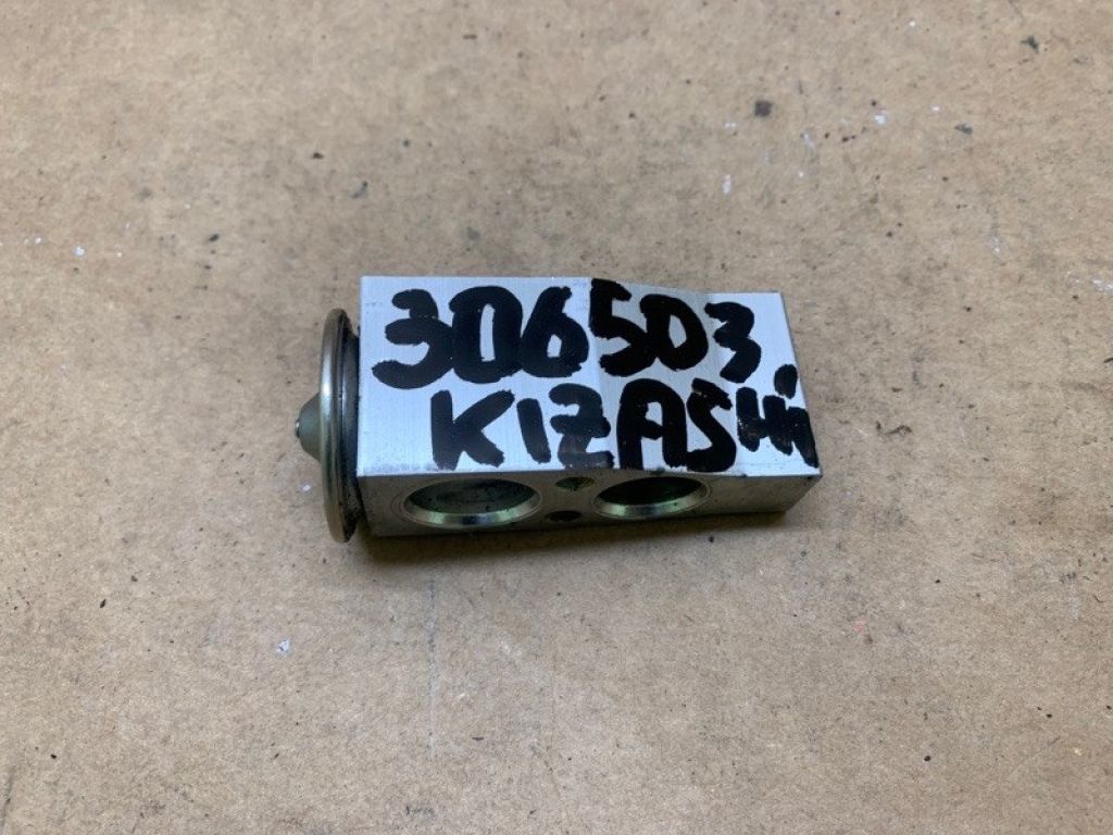 95431-57L00 | Клапан кондиционера SUZUKI KIZASHI 09-14