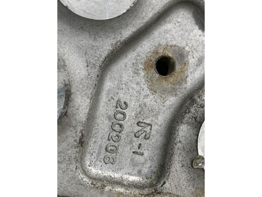 11671-57L10 | Кронштейн опори двигуна лів. SUZUKI KIZASHI 09-14 - Фото 3