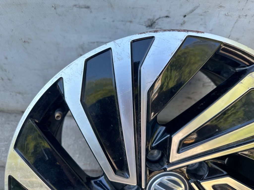 5GM 601 025 J | Диск R17 VOLKSWAGEN JETTA USA 18- - Фото 3