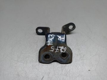 Петля двери нижняя передн. прав. TOYOTA MATRIX 02-08