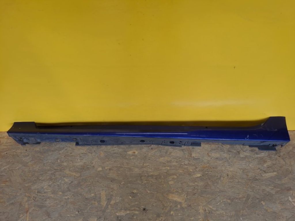 75860-47080 | Накладка порога наружная лев. TOYOTA PRIUS 16-