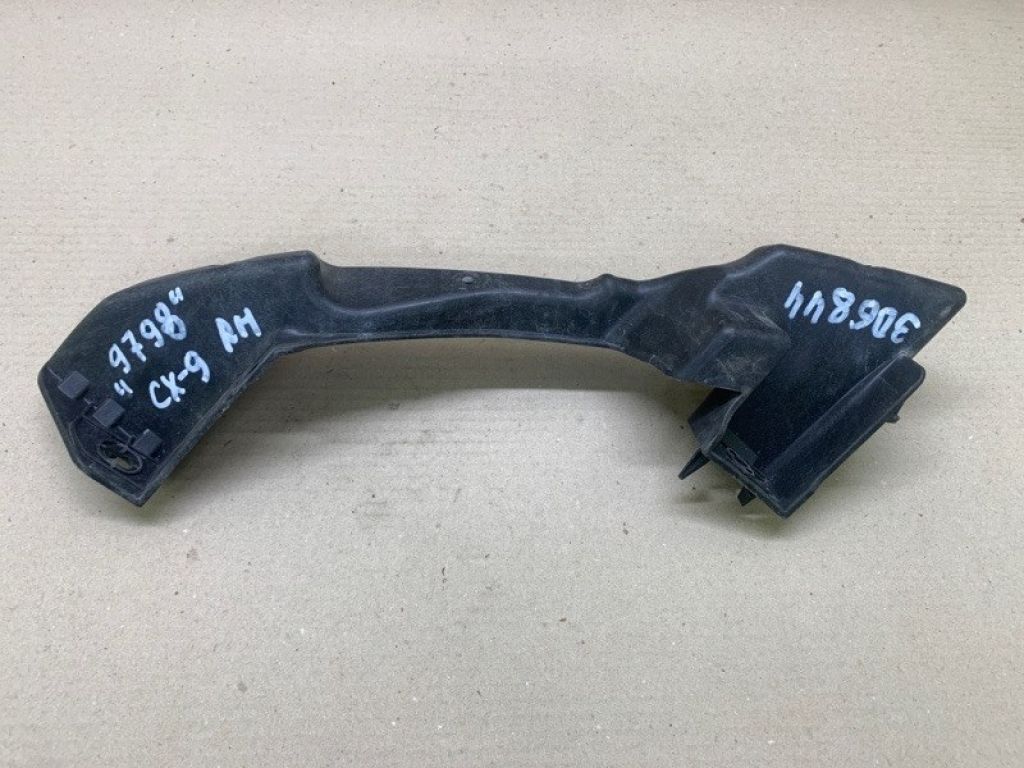 TE69-50-150 | Кронштейн переднього бампера (під фарою) прав. MAZDA CX-9 06-16