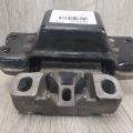 1K0 199 555 CE | Подушка АКПП лев. VOLKSWAGEN JETTA USA 10-17 - Превью 3