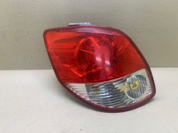 Ліхтар зовнішній лів. TOYOTA MATRIX 02-08