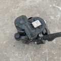 8V0 615 424 D | Суппорт тормозной задн. прав. VOLKSWAGEN JETTA USA 18- - Превью 2