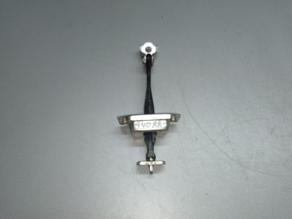 82430-5UD0A | Обмежувач дверей задн. прав. NISSAN SENTRA B17 12-21 - Фото 2