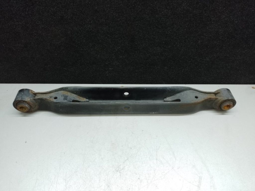 55111-4BA0A | Важіль задньої підвіски нижній поперечний лів. NISSAN X-TRAIL/ROGUE T32 13-20