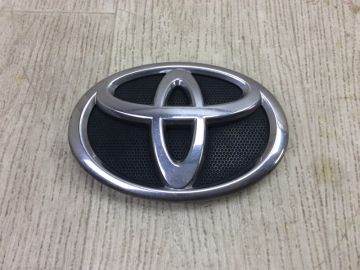 Емблема передн. TOYOTA CAMRY 40 06-11