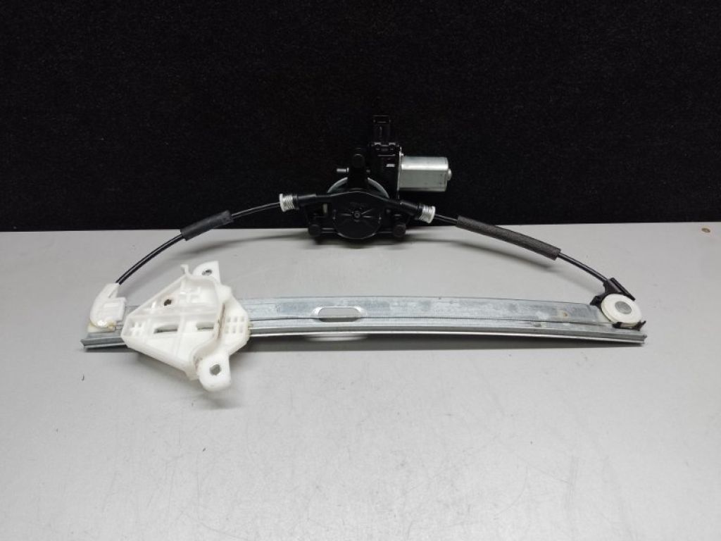 KB7W-73-590 | Стеклоподъемник задн. лев. MAZDA CX-5 (KF) 16-21