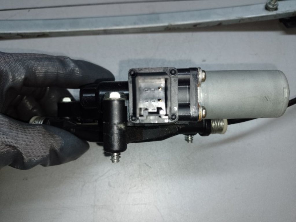 BBM4-73-590 | Стеклоподъемник задн. лев. MAZDA 3 BL 09-13 - Фото 4