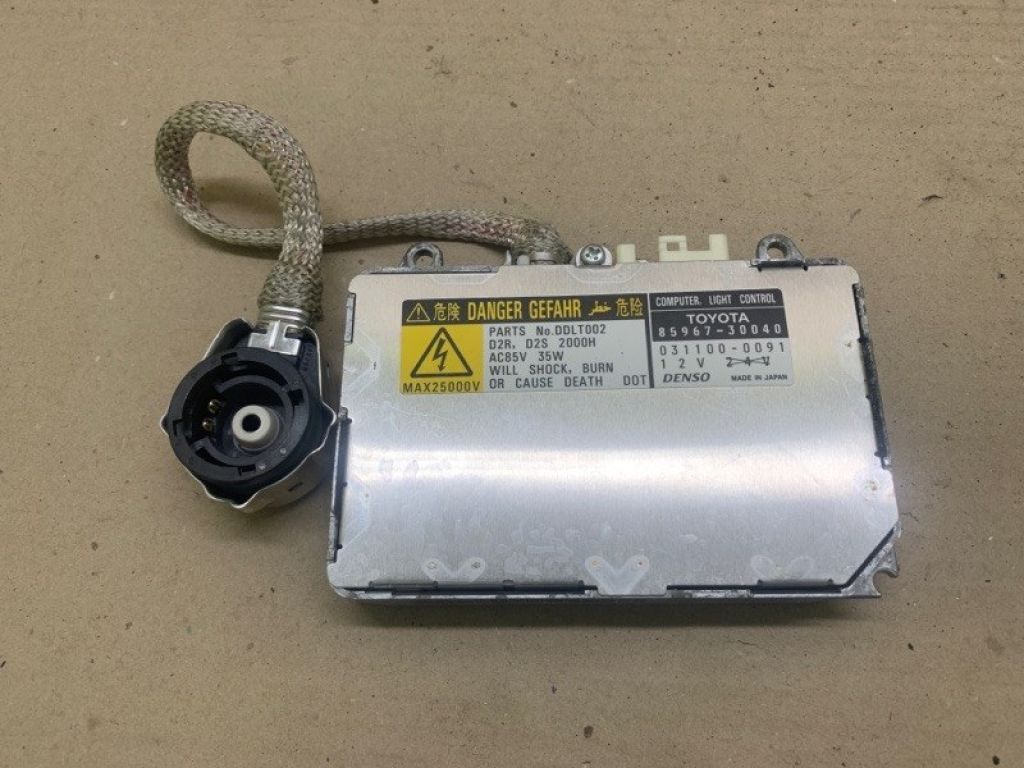 81107-33570 | Блок розпалювання ксенону LEXUS ES300 ES330 01-06