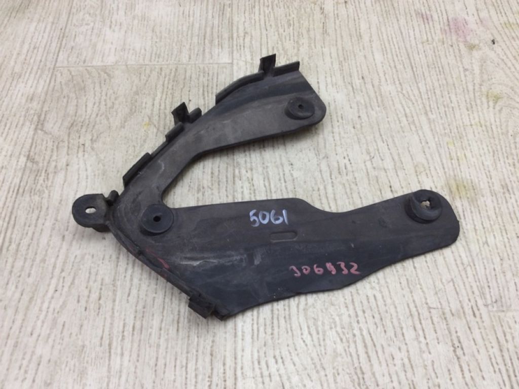 86564-4R000 | Кронштейн переднего бампера прав. HYUNDAI SONATA YF 10-14