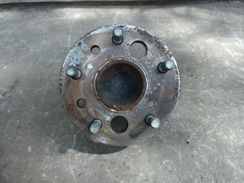 42460-06030 | Ступица задн. TOYOTA AVALON 05-12