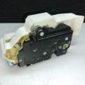 7L0 839 016 E | Замок двери задн. прав. VOLKSWAGEN TOUAREG 02-10